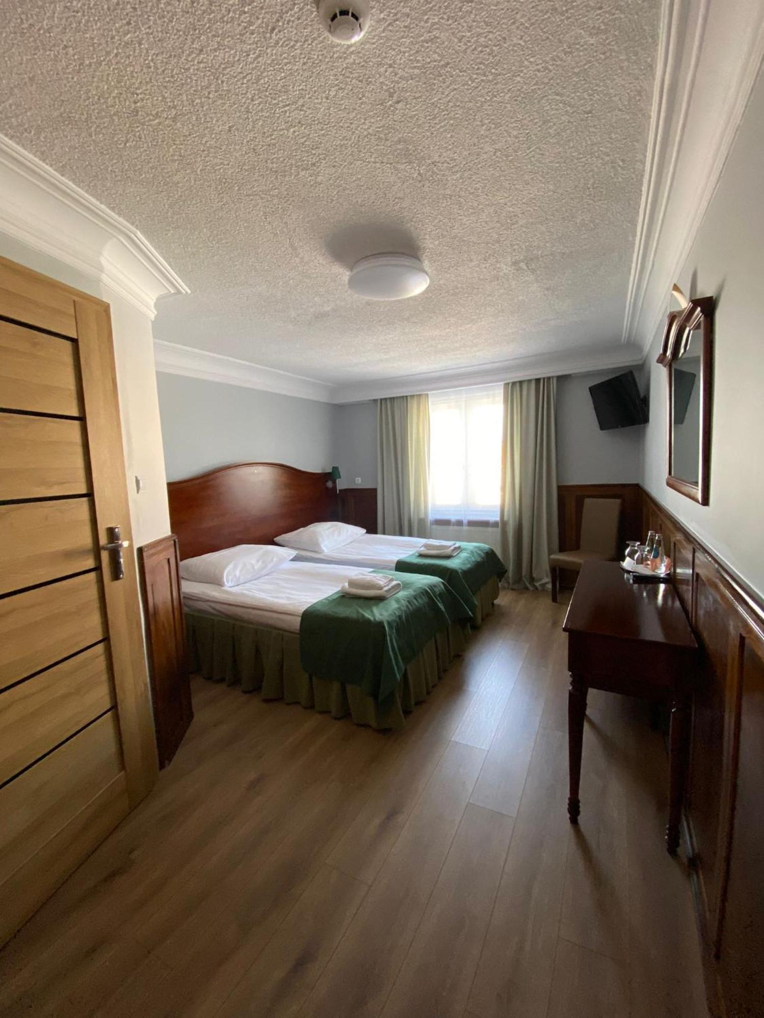 Hotel Kresowianka Konin  Exterior foto